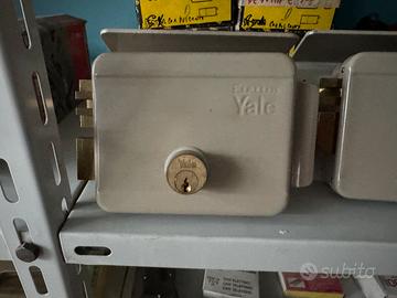 Serratura Yale