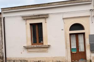 Appartamento in centro a Canicattini Bagni