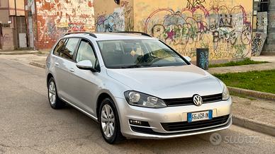 Volkswagen Golf VII  1.6 TDI 110 cv 2016