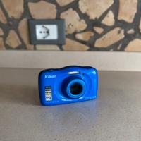 Nikon COOLPIX W100 subacquea