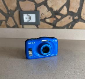 Nikon COOLPIX W100 subacquea