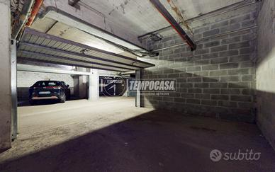 Garage doppio in centro