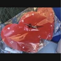 Orologio a forma di cuore