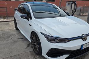 VW GOLF 8R PERFORMANCE