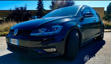 VW Golf 7.5 2.0 TDI 150cv Executive  FULL OPTIONAL