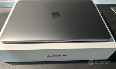 MacBook Pro M1, inutilizzato come nuovo