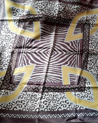 Foulard Liu Jo mai usato  100% seta