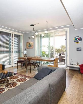 Appartamento di 152 m² con 5 locali e box auto a M