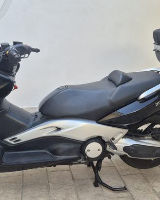 TMax per cambio moto, usato solo in estate