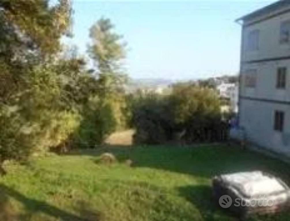 Immobile in asta di 4430 m² a Monte San Pietrangel - Vista 2