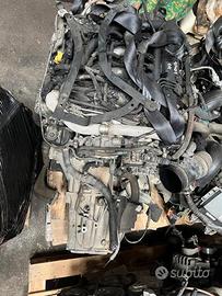 Motore Peugeot 2.0 biturbo hdi 4H01