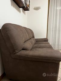 DIVANO IN TESSUTO GRIGIO ELEFANTINO