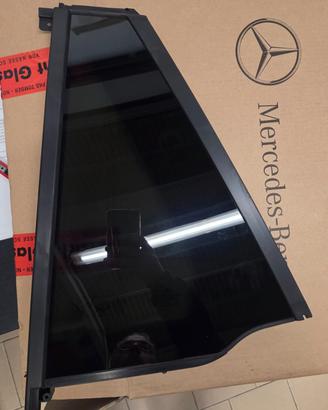 VETRINO POST MERCEDES GLC X254 SUV BRUNITO