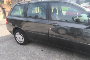 Fiat stilo station wagon