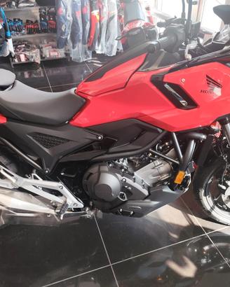 Honda NC 750 X DCT 2026