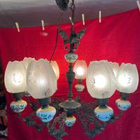 Lampadario vintage 8 luci ceramica e ottone