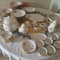 Servizio di piatti in ceramica della   Ginori