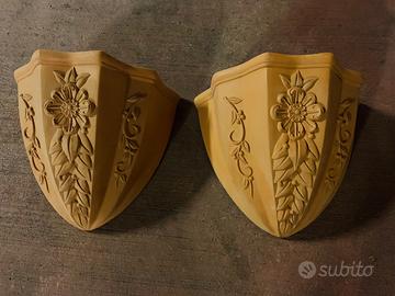 Lampada a parete in terracotta