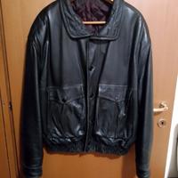 Giacca da uomo, pelle vero. taglia 50. Nera. 