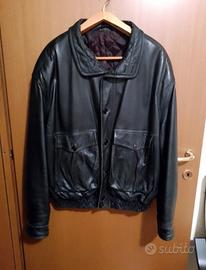 Giacca da uomo, pelle vero. taglia 50. Nera. 