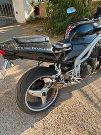 Triumph speed triple 955