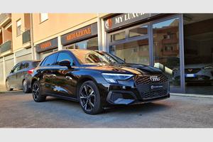 AUDI A3 SPB 40 TFSI/HYBRID S tronic Business Adv.