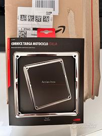 Cornice targa motociclo
