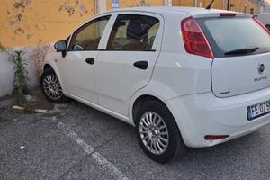 Fiat punto anno 2016
