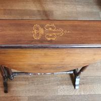 TAVOLINO BASSO STILE INGLESE 