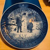 Piatto Royal Copenaghen 1985 originale