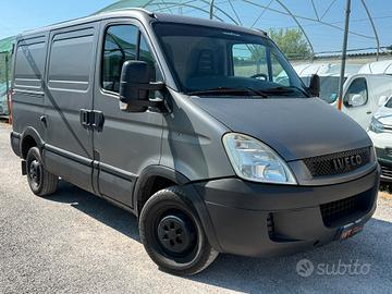 IVECO DAILY 3.0 PERFETTO 2011