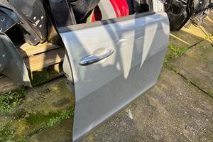 Porta sportello lancia Y 4 porte sx dx anteriore e