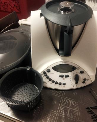 Bimby vorwerk TM 31 più accessori 