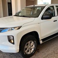 Mitsubishi L200 2.3 D Double Cab 4x4 Super Select 