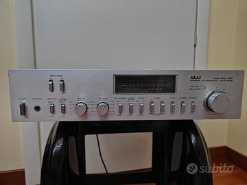 Amplificatore Akai AM - U55