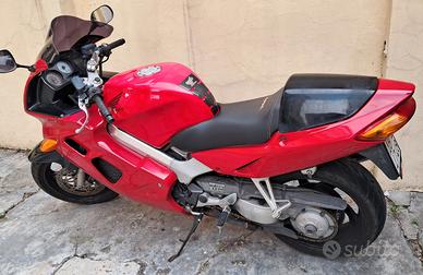  HONDA moto vfr