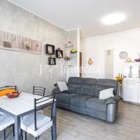 BILOCALE RISTRUTTURATO IN CENTRO OGGIONO