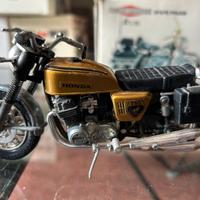 Polistil Honda 750 Four