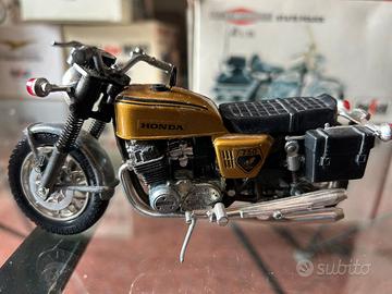 Polistil Honda 750 Four
