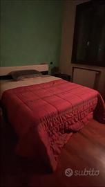 Letto matrimoniale con contenitore