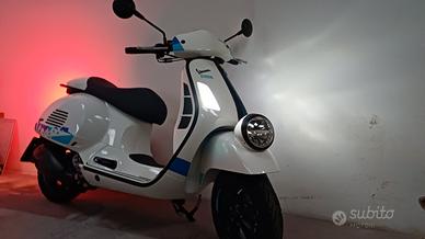 Piaggio Vespa 300 GTV 140th ANNIVERSARIO