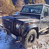 LAND ROVER DEFENDER 90 TD5 "Black Limited Edition"