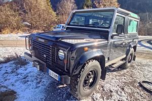 LAND ROVER DEFENDER 90 TD5 "Black Limited Edition"