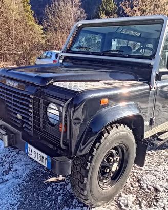 LAND ROVER DEFENDER 90 TD5 "Black Limited Edition"