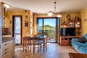 TRILOCALE CON GARAGE E SOFFITTA