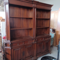 Libreria in legno massiccio