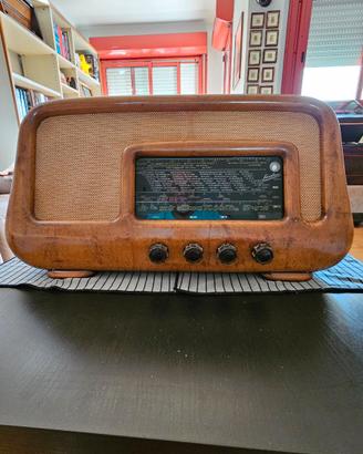 Radio d'epoca Savigliano mod.0.S./53