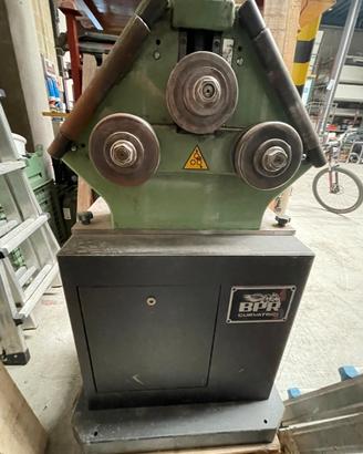 Curvatrice BPR 302