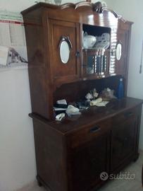 Credenza alta