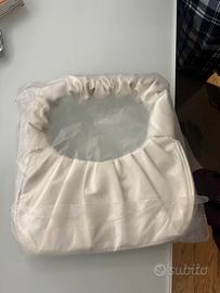 Borsa a spalla bianca arricciata modello "Cloud"